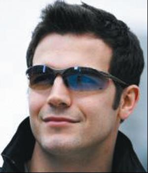 Safety spectacles stay right on trend